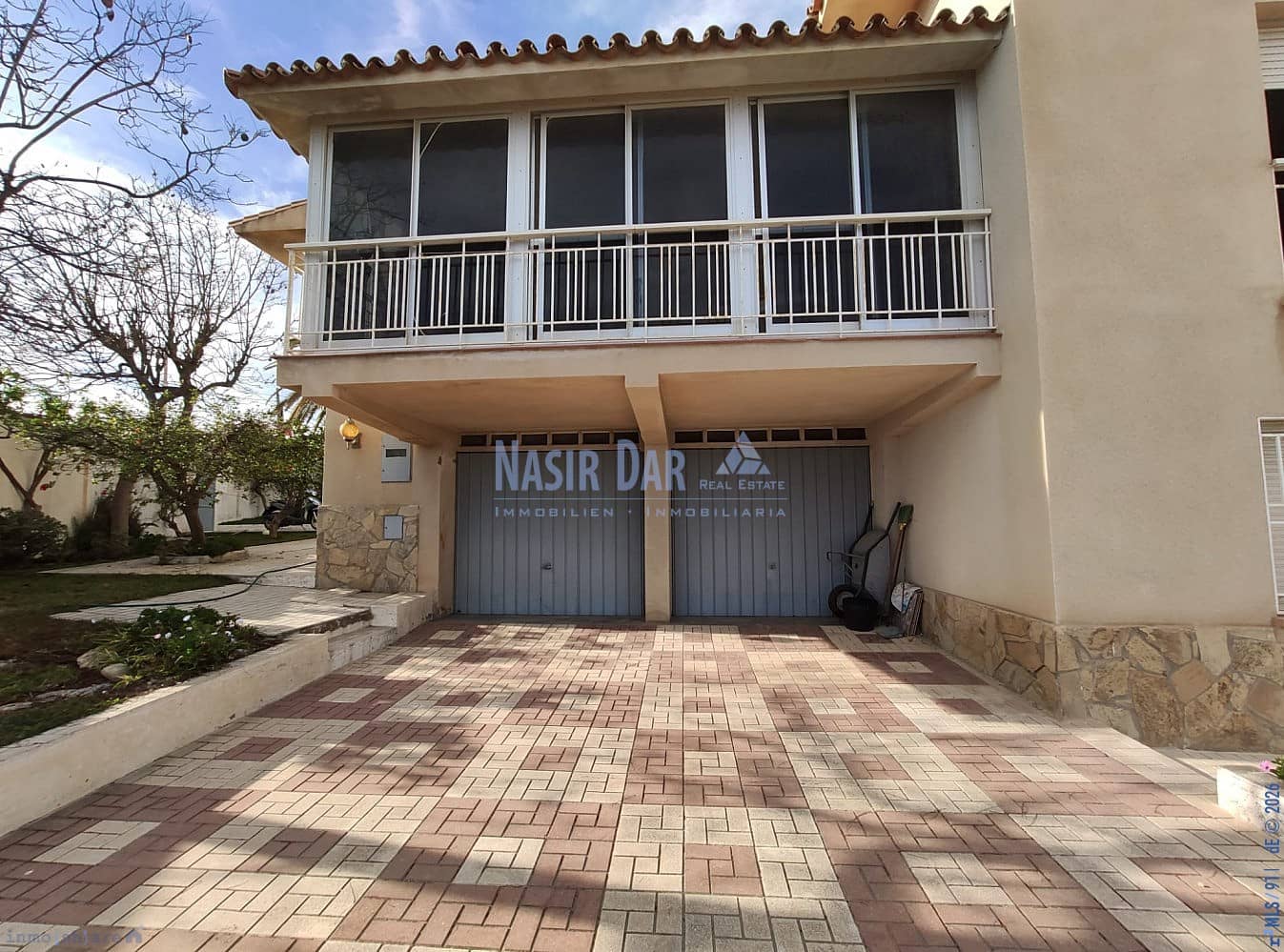 6 bedroom Townhouse for sale in Nerja with pool - € 690,000 (Ref: 7166213)