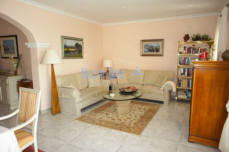 3 soveværelse Villa til salg i Nerja med swimmingpool - € 599.000 (Ref: 7257709)