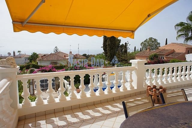 3 soverom Villa til salgs i Centro, Nerja med svømmebasseng - € 599 000 (Ref: 7257709)