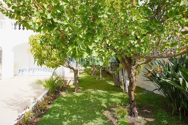 3 soverom Villa til salgs i Centro, Nerja med svømmebasseng - € 599 000 (Ref: 7257709)