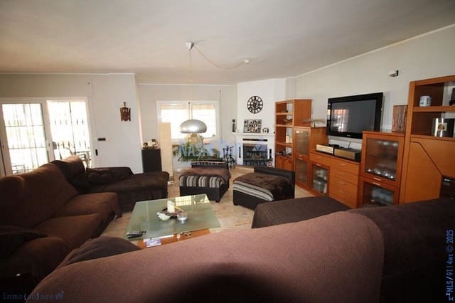 6 soveværelse Villa til salg i Torre del Mar, Vélez-Málaga med swimmingpool - € 799.000 (Ref: 7550744)