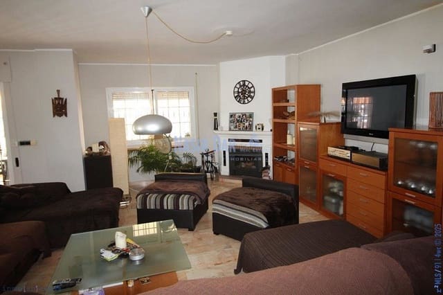 6 soveværelse Villa til salg i Torre del Mar, Vélez-Málaga med swimmingpool - € 799.000 (Ref: 7550744)