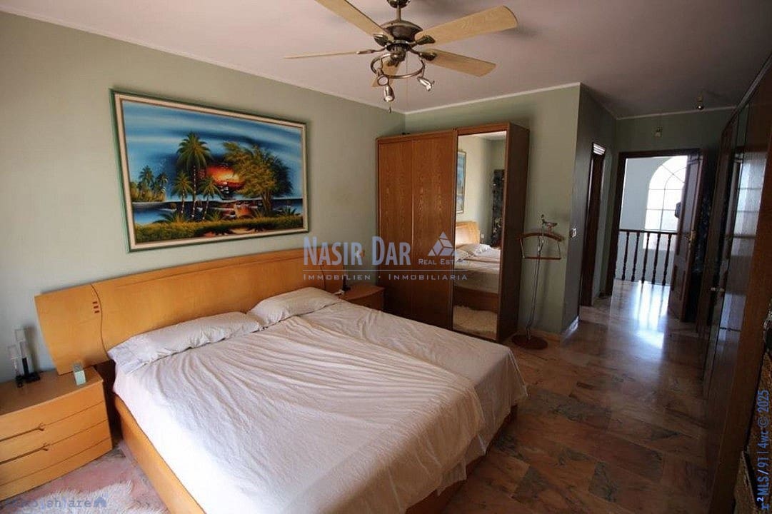 6 soveværelse Villa til salg i Torre del Mar med swimmingpool - € 799.000 (Ref: 7550744)