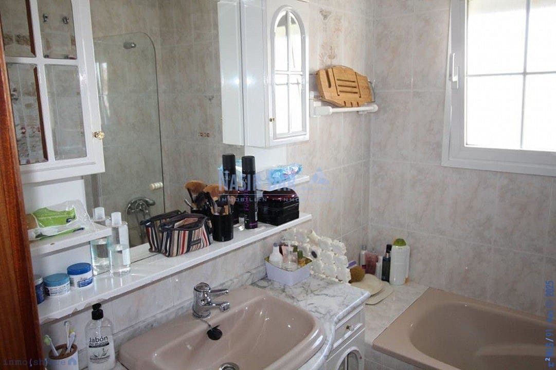 6 soveværelse Villa til salg i Torre del Mar med swimmingpool - € 799.000 (Ref: 7550744)