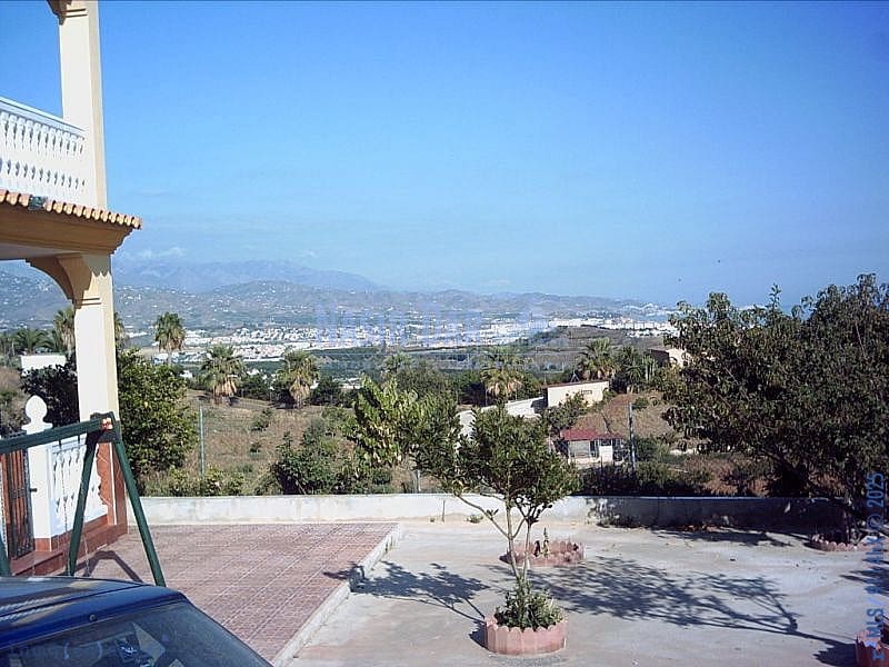 5 soveværelse Villa til salg i Almayate med swimmingpool - € 799.000 (Ref: 7550756)