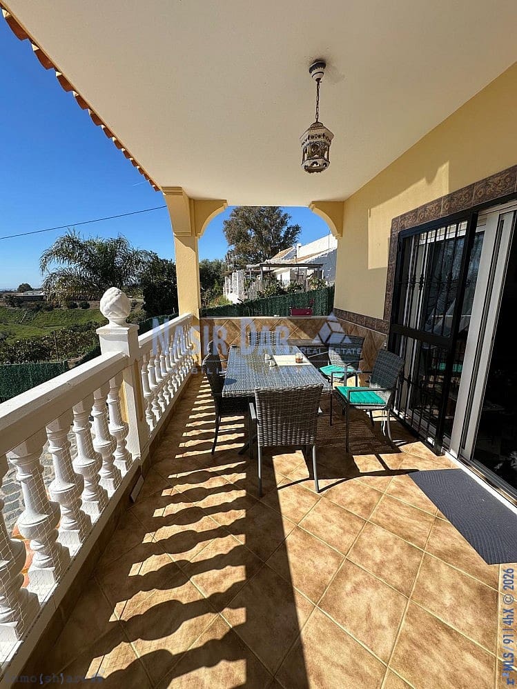 5 camera da letto Villa in vendita in Almayate con piscina - 799.000 € (Rif: 7550756)