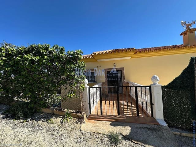 5 chambre Villa/Maison à vendre à Almayate, Vélez-Málaga avec piscine - 799 000 € (Ref: 7550756)