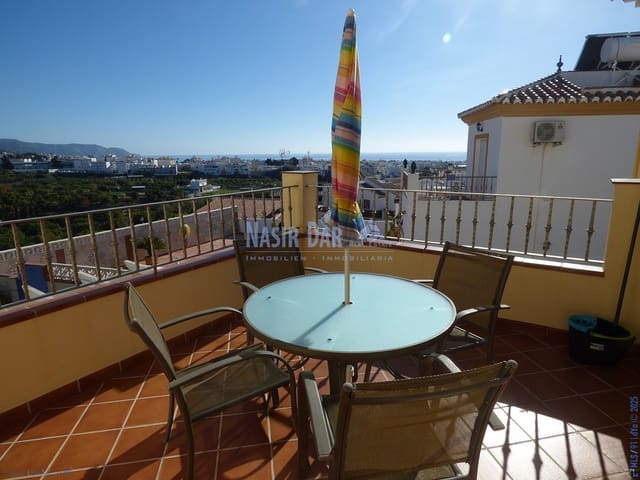 7 soverom Villa til salgs i Centro, Nerja med svømmebasseng - € 920 000 (Ref: 7550764)