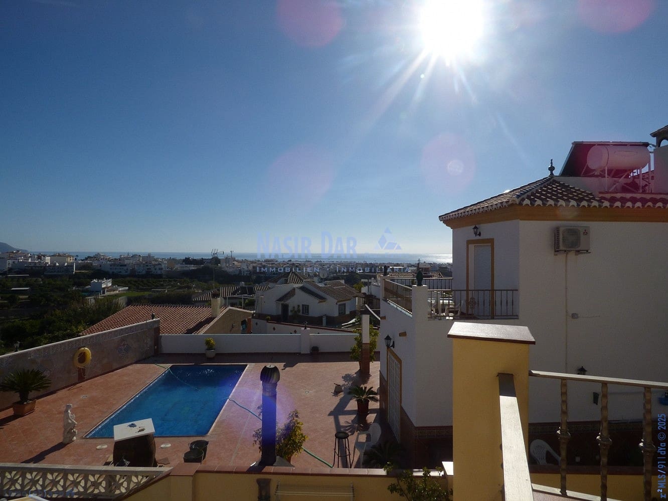 7 quarto Moradia para venda em Nerja com piscina - 920 000 € (Ref: 7550764)
