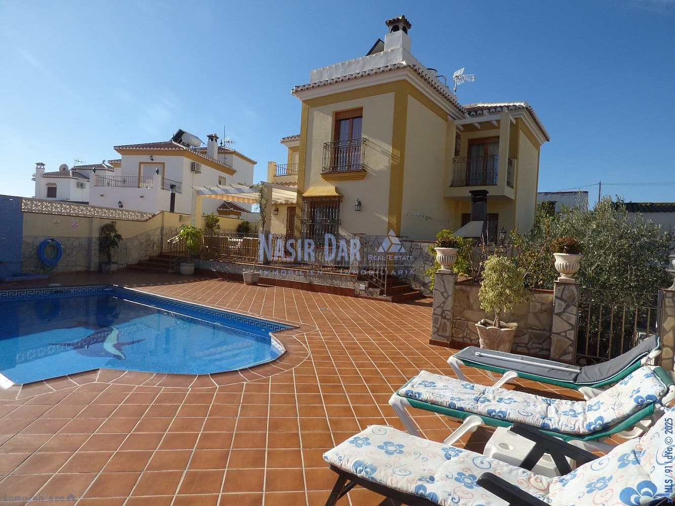 7 quarto Moradia para venda em Nerja com piscina - 920 000 € (Ref: 7550764)