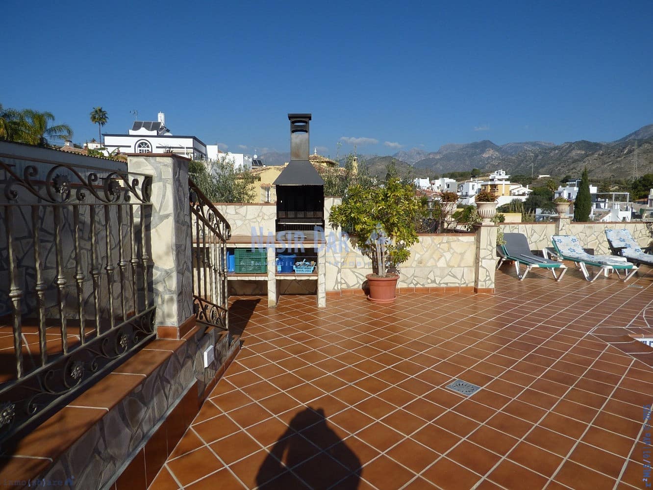 7 quarto Moradia para venda em Nerja com piscina - 920 000 € (Ref: 7550764)