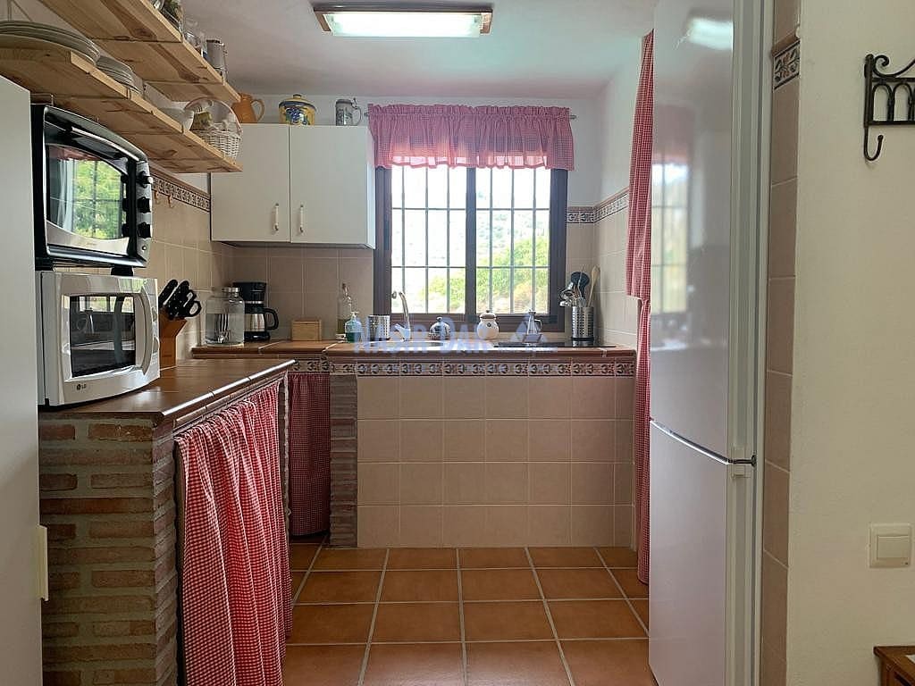 2 soveværelse Finca/Landehus til salg i Torrox med swimmingpool - € 580.000 (Ref: 7720852)