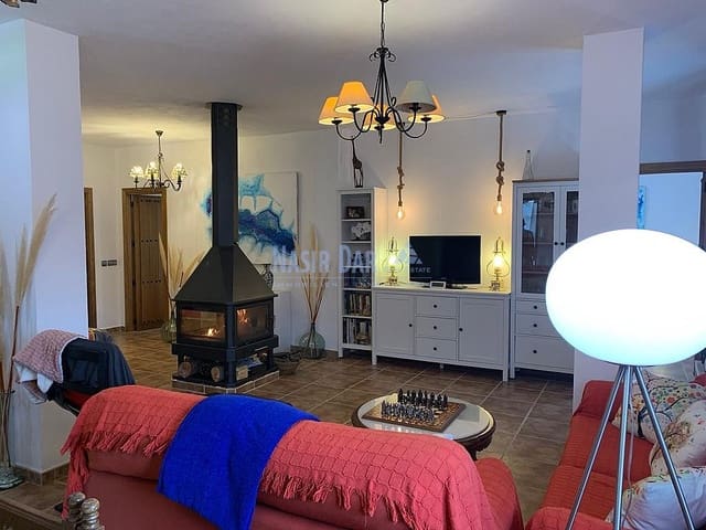 2 soveværelse Finca/Landehus til salg i Torrox Pueblo, Torrox med swimmingpool - € 580.000 (Ref: 7720852)