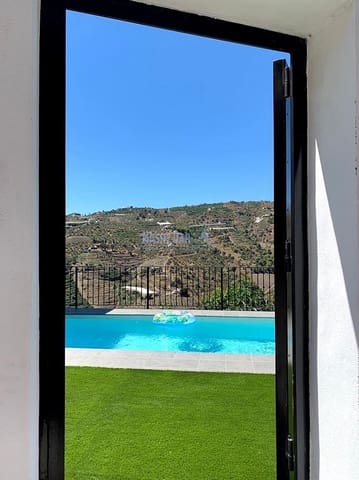 2 soveværelse Finca/Landehus til salg i Torrox Pueblo, Torrox med swimmingpool - € 580.000 (Ref: 7720852)