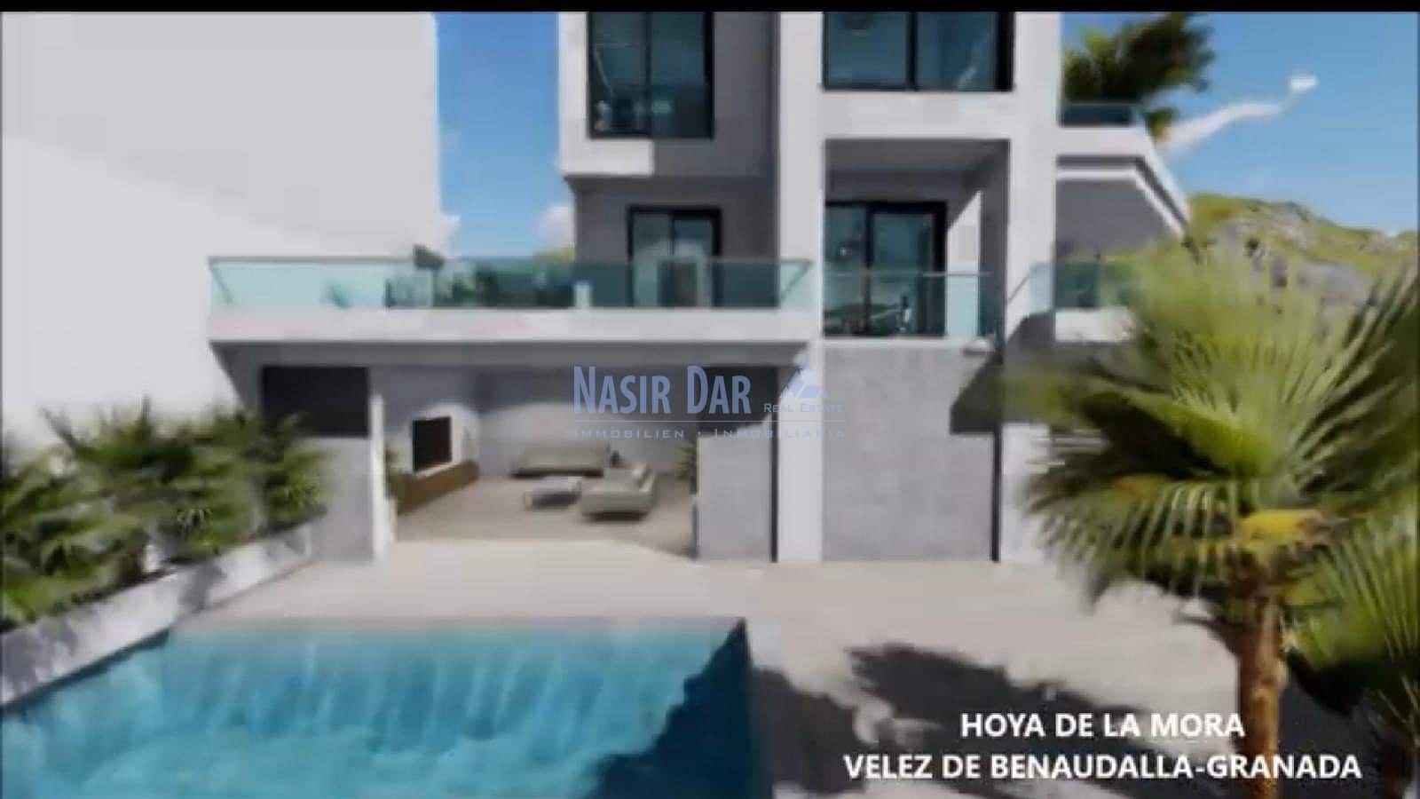 3 soveværelse Villa til salg i Velez de Benaudalla med swimmingpool garage - € 360.000 (Ref: 8083370)