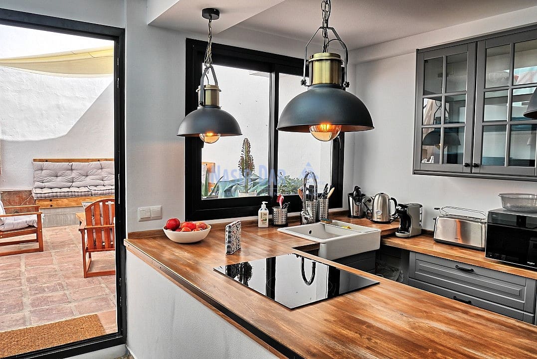 3 quarto Casa em Banda para arrendamento para férias em Nerja - 868 € (Ref: 8296766)