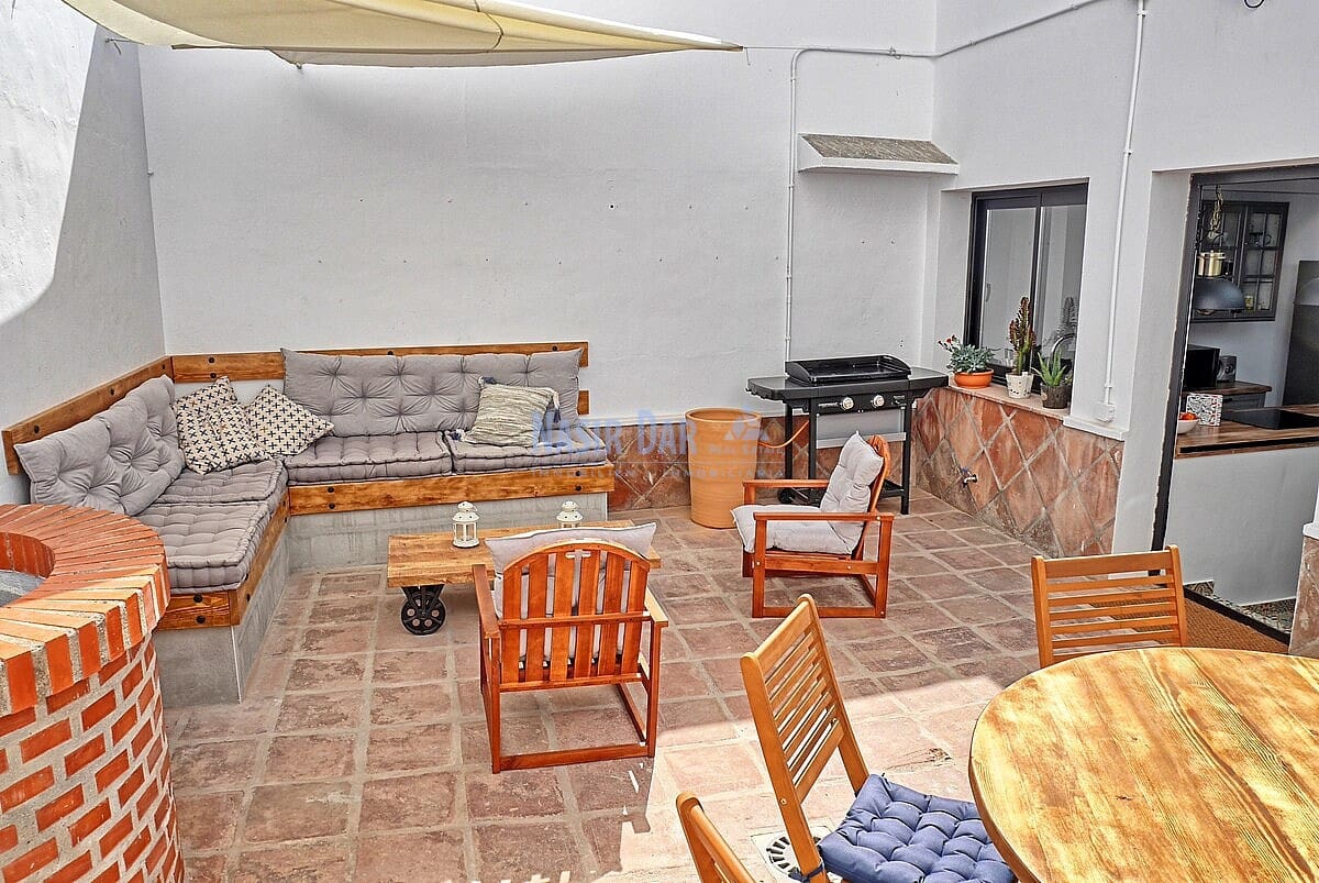 3 soverom Hus til salgs i Nerja - € 868 (Ref: 8296766)