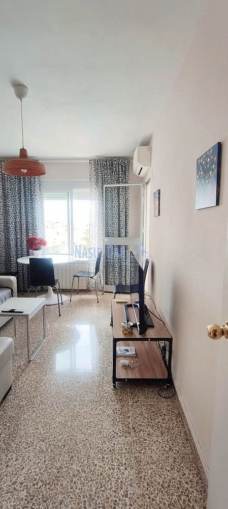 2 makuuhuone Huoneisto lomavuokrausta paikassa Nerja mukana uima-altaan - 602 € (Ref: 8296767)