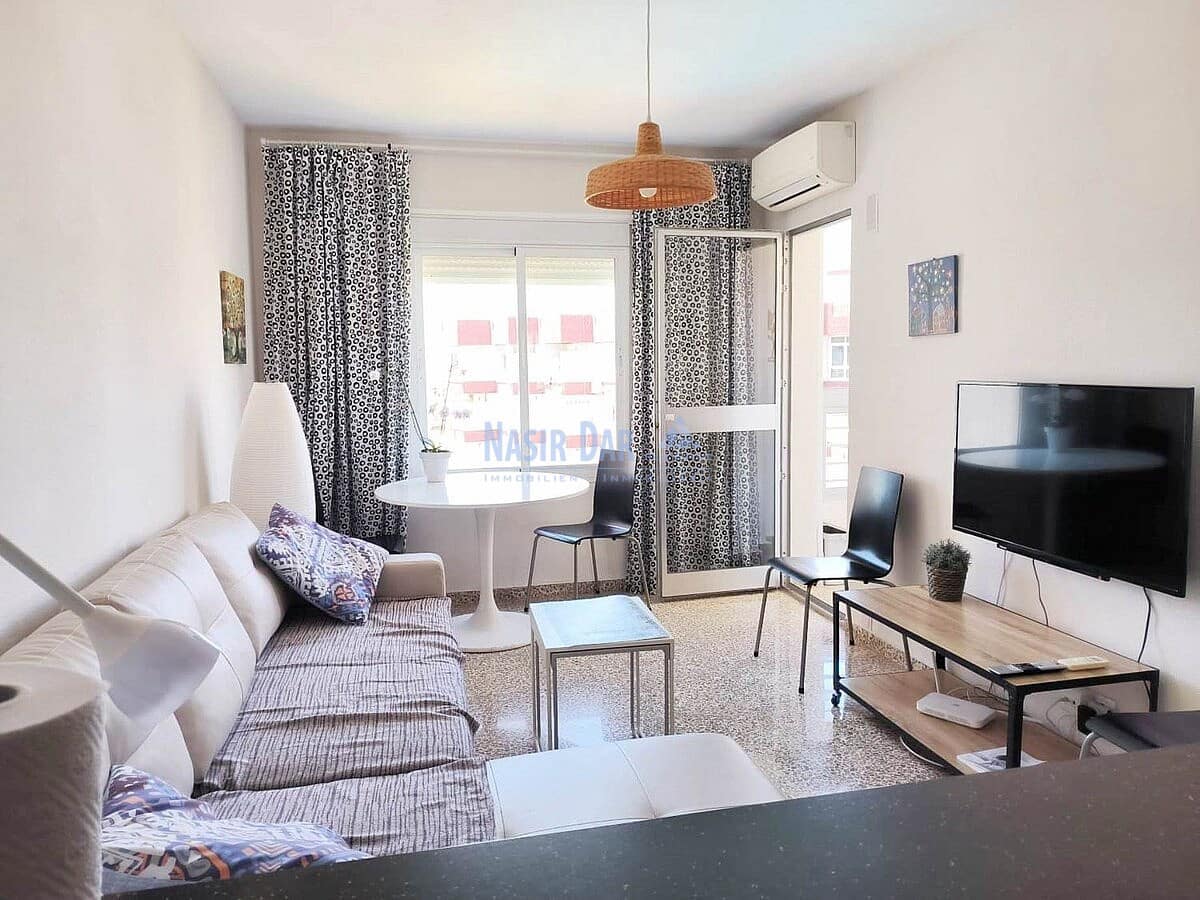 2 bedroom Apartment for holiday rental in Nerja with pool - € 602 (Ref: 8296767)