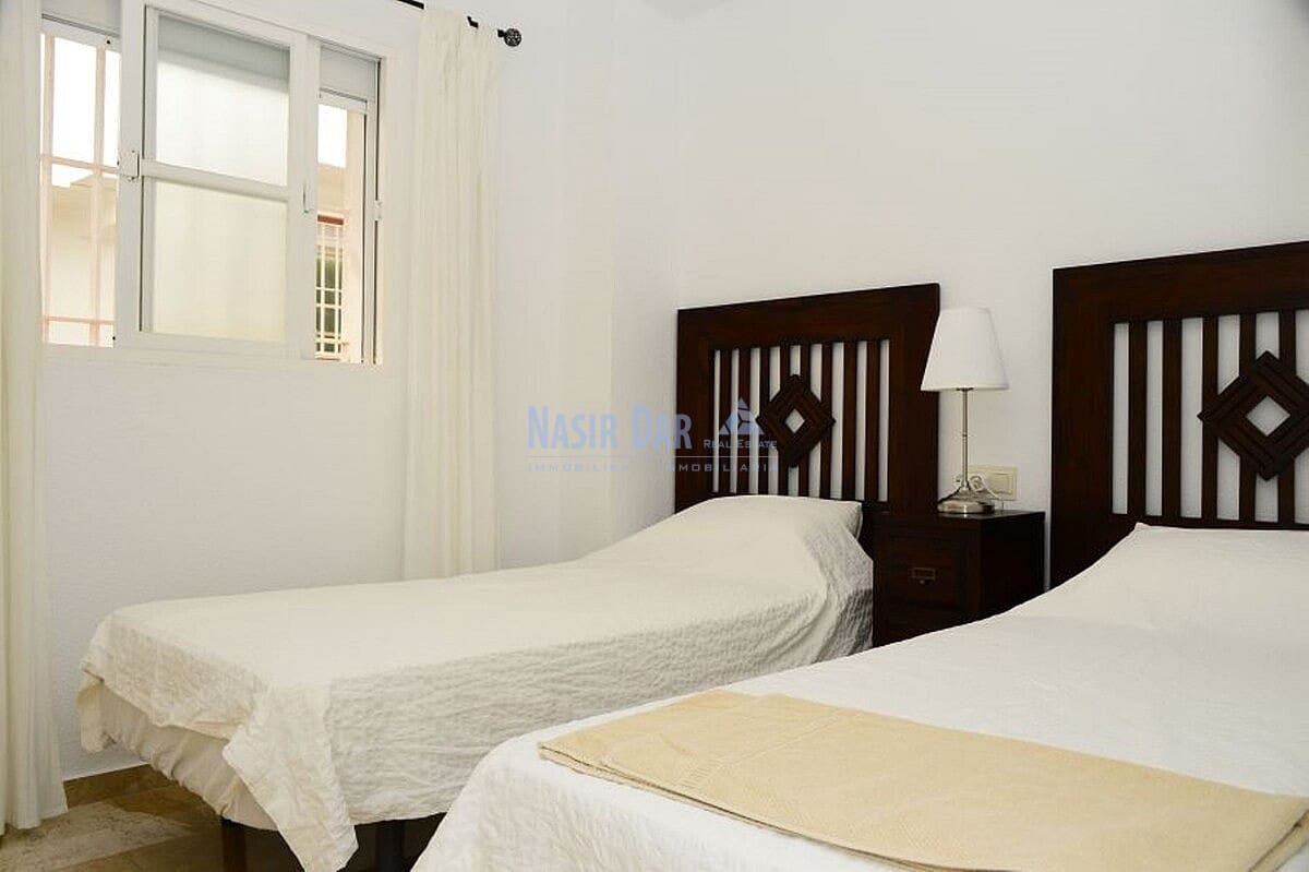2 bedroom Apartment for holiday rental in Nerja with pool - € 560 (Ref: 8296768)