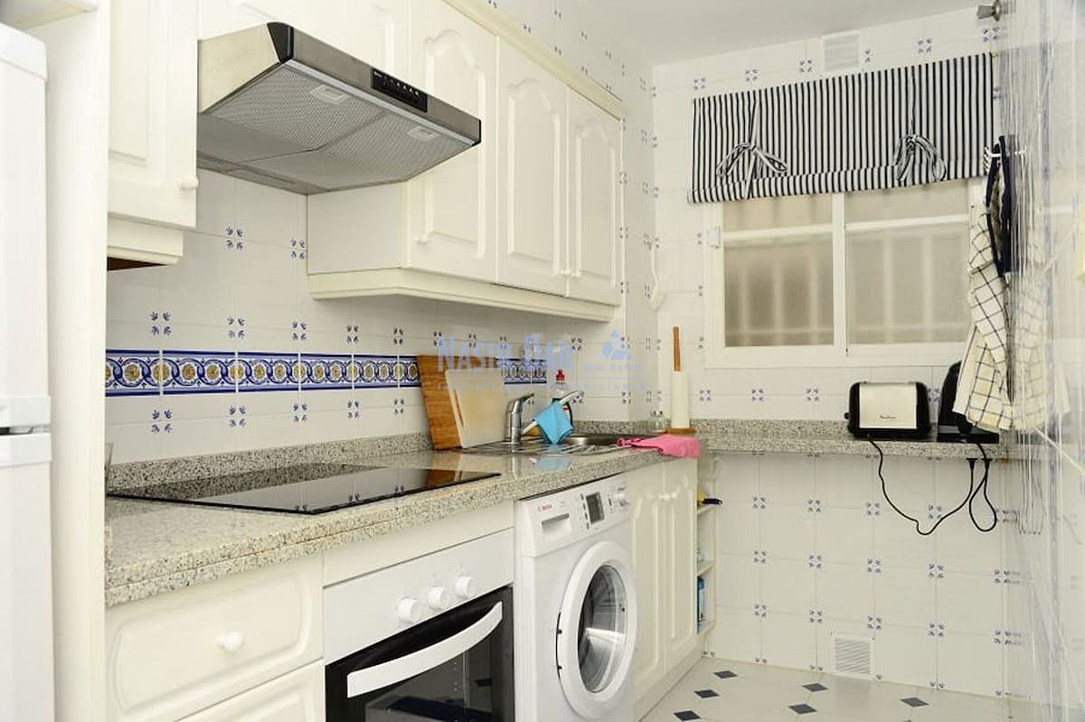 2 bedroom Apartment for holiday rental in Nerja with pool - € 560 (Ref: 8296768)