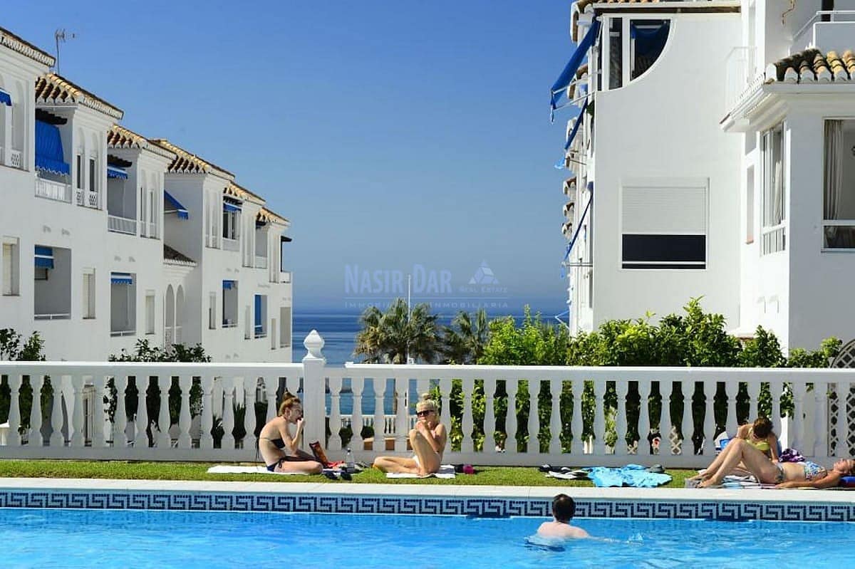 2 bedroom Apartment for holiday rental in Nerja with pool - € 560 (Ref: 8296768)