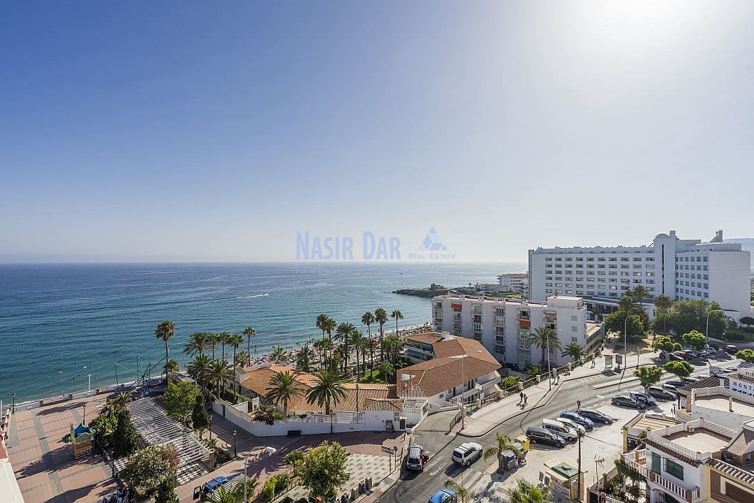 2 bedroom Apartment for holiday rental in Nerja with pool - € 434 (Ref: 8296769)