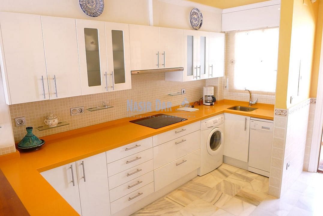 2 sovrum Lägenhet för semesterbostäder i Nerja med pool - 525 € (Ref: 8296773)