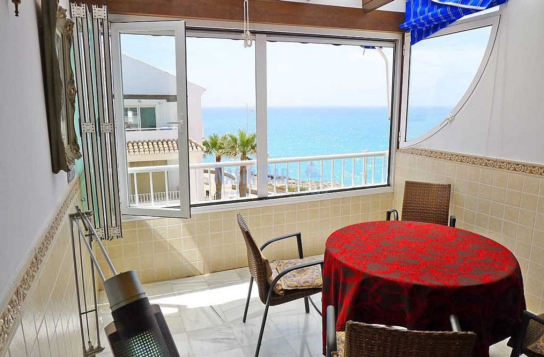 2 sovrum Lägenhet för semesterbostäder i Nerja med pool - 525 € (Ref: 8296773)