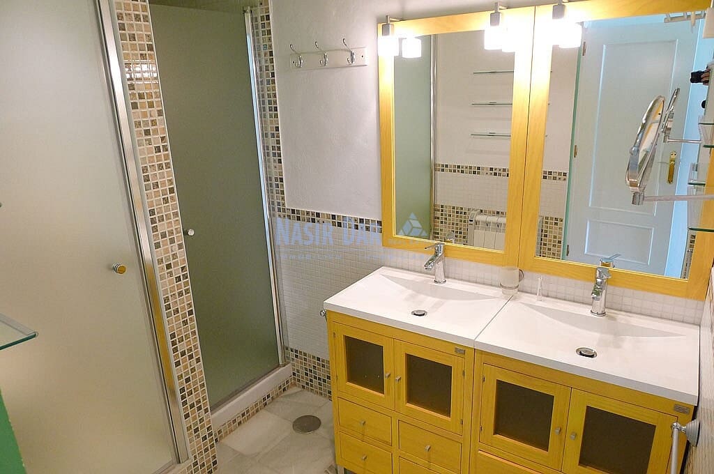 2 bedroom Apartment for holiday rental in Nerja with pool - € 525 (Ref: 8296773)