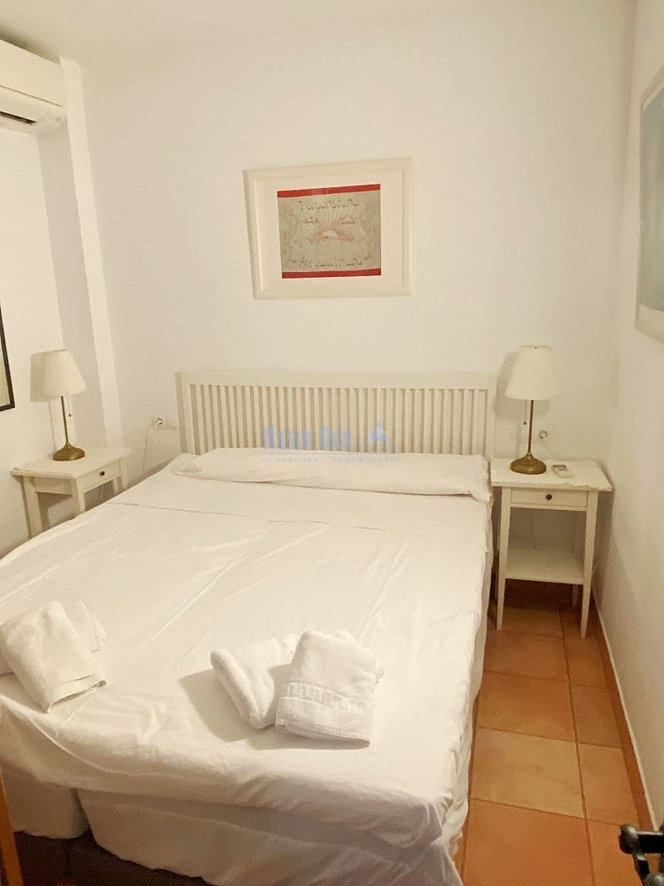 2 sovrum Lägenhet för semesterbostäder i Nerja - 700 € (Ref: 8296774)