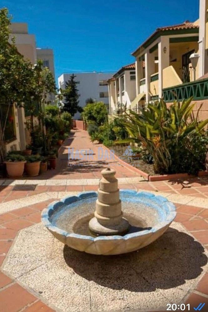 2 bedroom Apartment for holiday rental in Nerja - € 497 (Ref: 8296775)