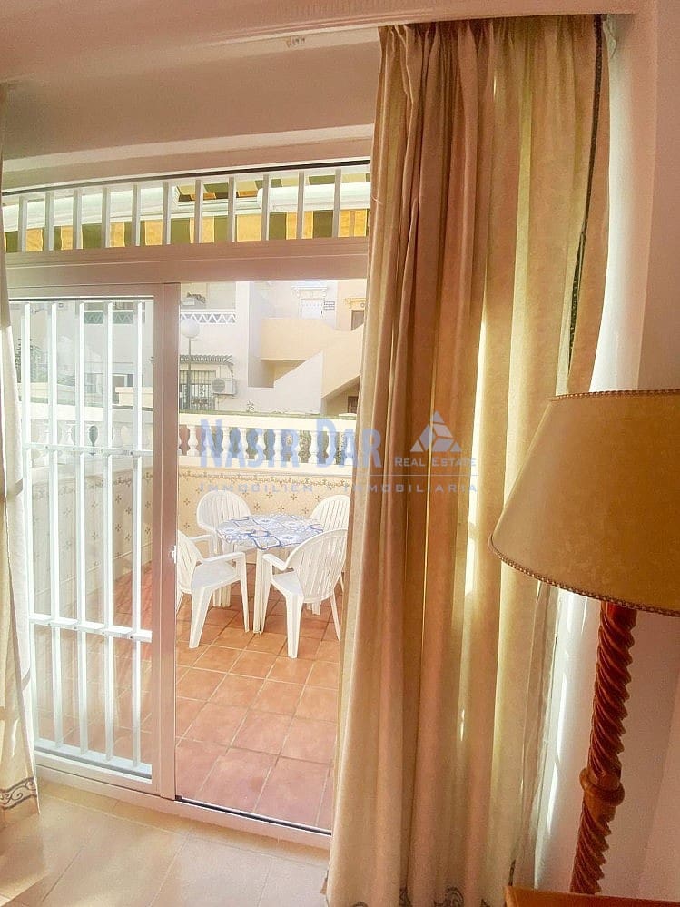2 bedroom Apartment for holiday rental in Nerja - € 497 (Ref: 8296775)