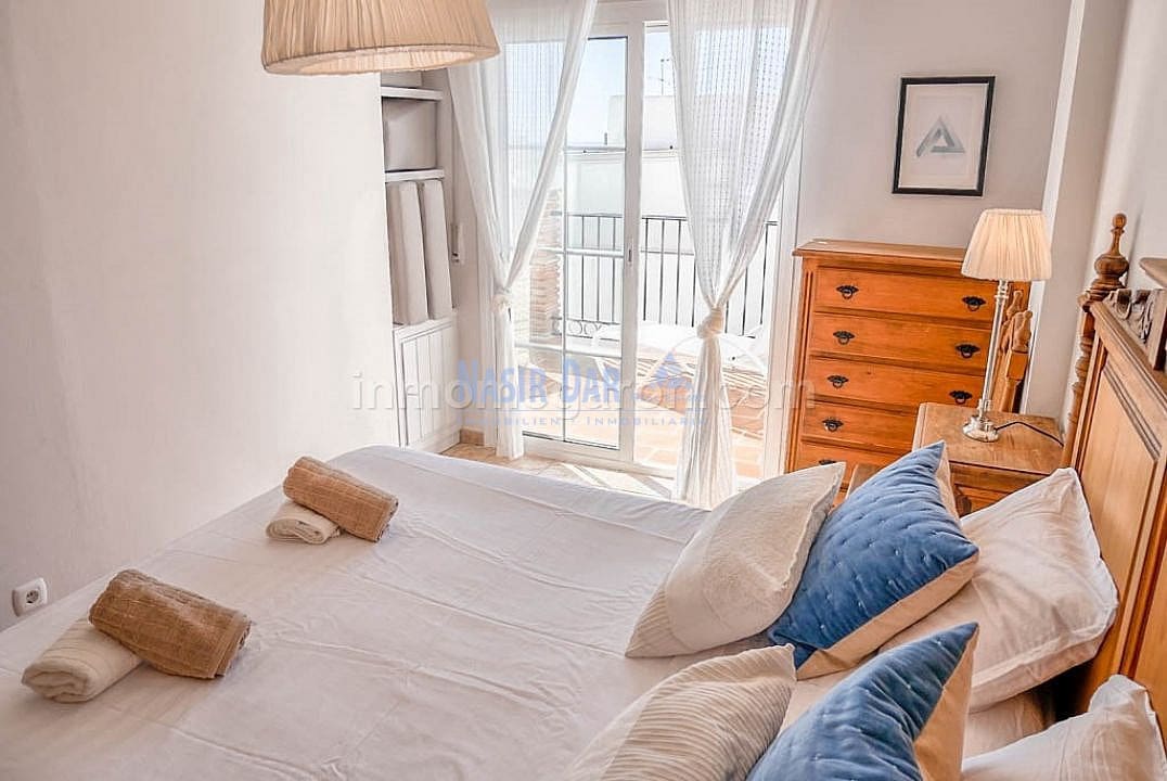3 quarto Apartamento para arrendamento para férias em Nerja - 840 € (Ref: 8296776)