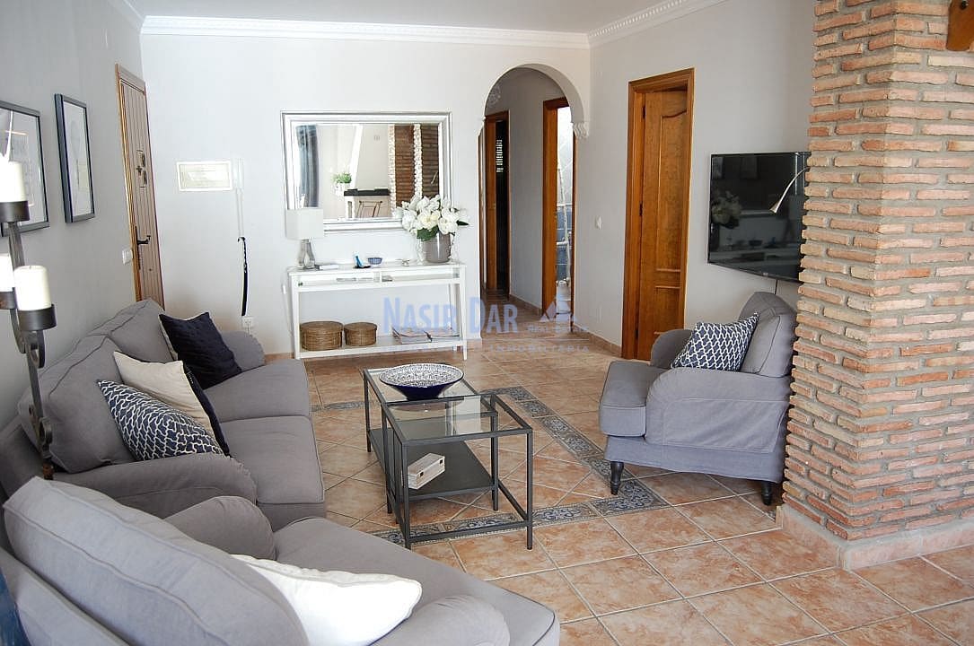 3 quarto Apartamento para arrendamento para férias em Nerja - 840 € (Ref: 8296776)