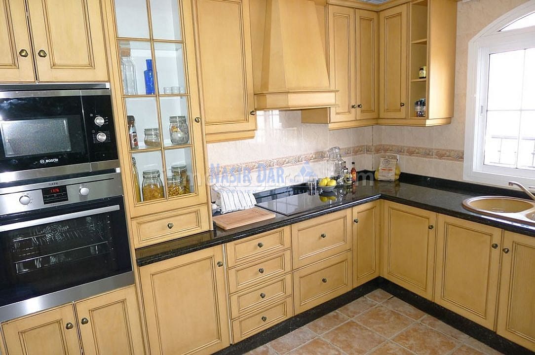 3 quarto Apartamento para arrendamento para férias em Nerja - 840 € (Ref: 8296776)