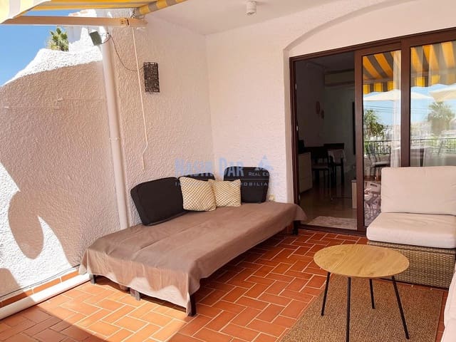 1 slaapkamer Appartement voor vakantieverhuur in Centro, Nerja met zwembad - € 455 (Ref: 8944328)