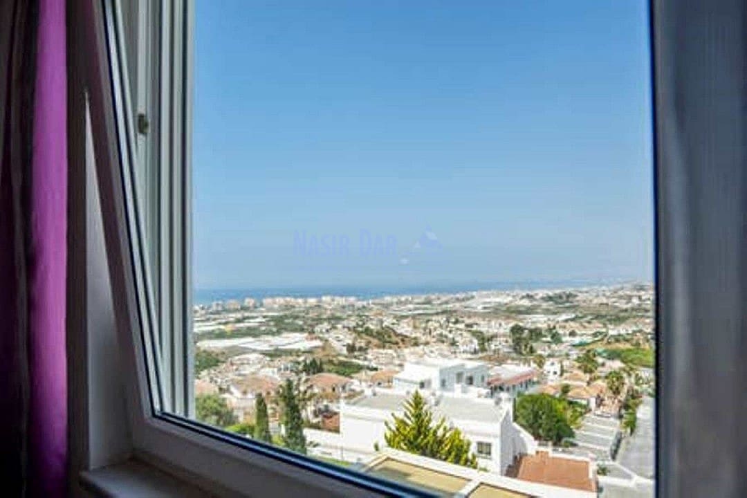 1 quarto Penthouse para arrendamento para férias em Torrox-Costa com piscina - 455 € (Ref: 8986618)