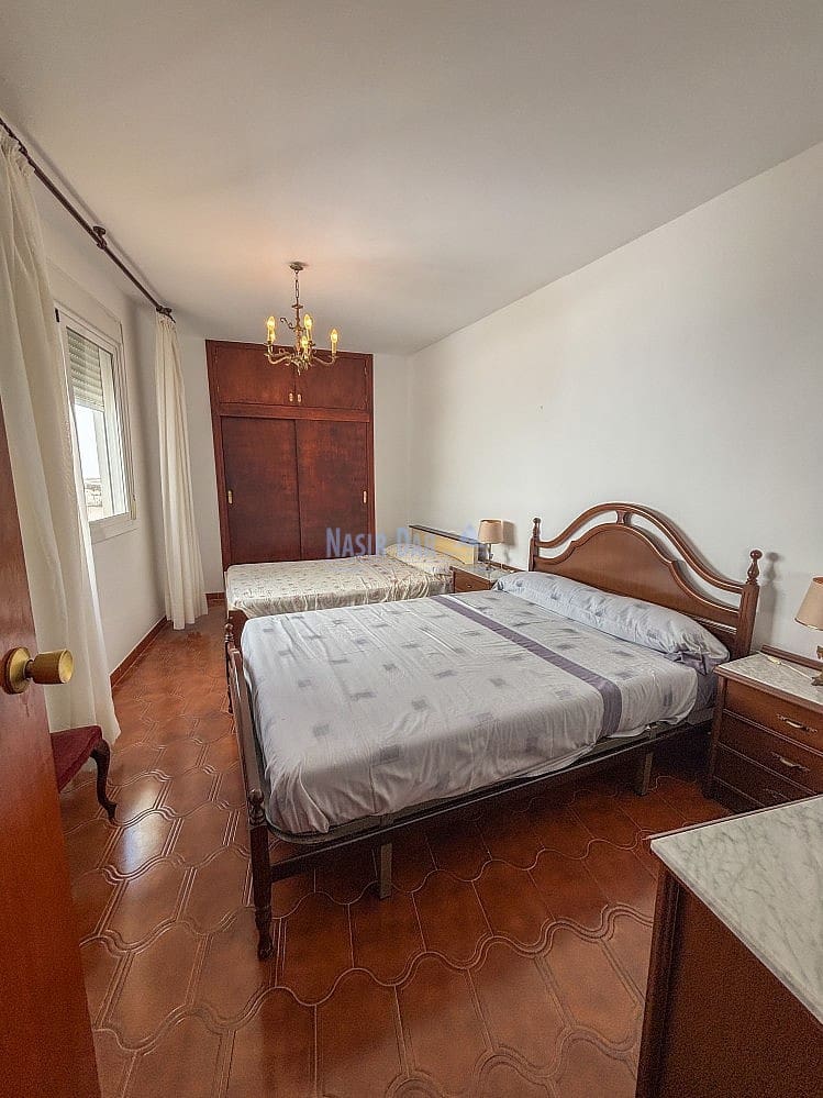 3 soveværelse Lejlighed til salg i Nerja - € 290.000 (Ref: 9086133)