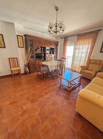 3 bedroom Apartment for sale in Centro, Nerja - € 290,000 (Ref: 9086133)