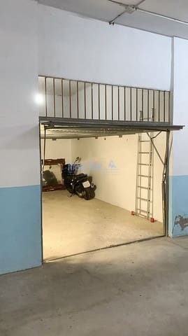 Garage til salg i Centro, Nerja - € 53.000 (Ref: 9141898)
