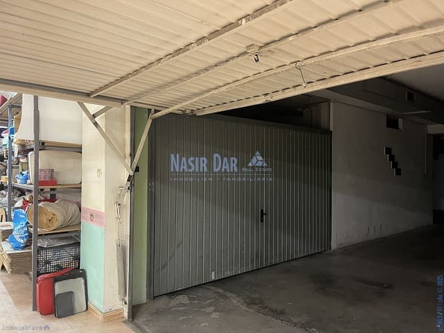 Garage til salg i Centro, Nerja - € 190.000 (Ref: 9298977)