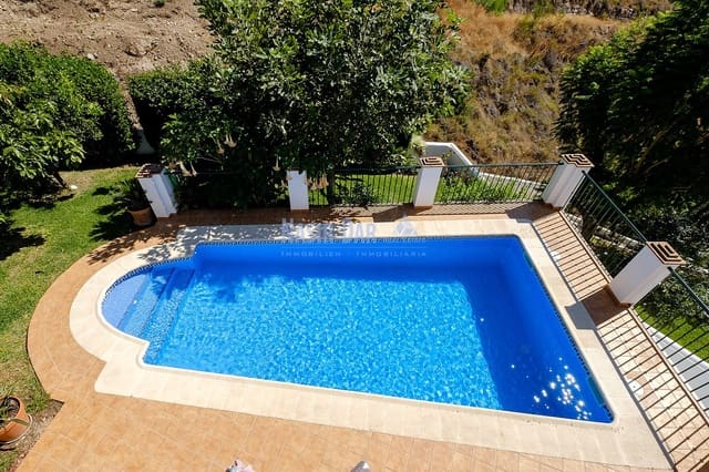3 slaapkamer Villa te koop in Frigiliana met zwembad garage - € 799.000 (Ref: 9325463)