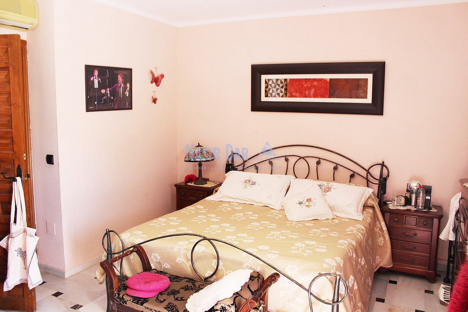 4 sypialnia Willa na sprzedaż w Nerja z basenem garażem - 650 000 € (Ref: 9343608)