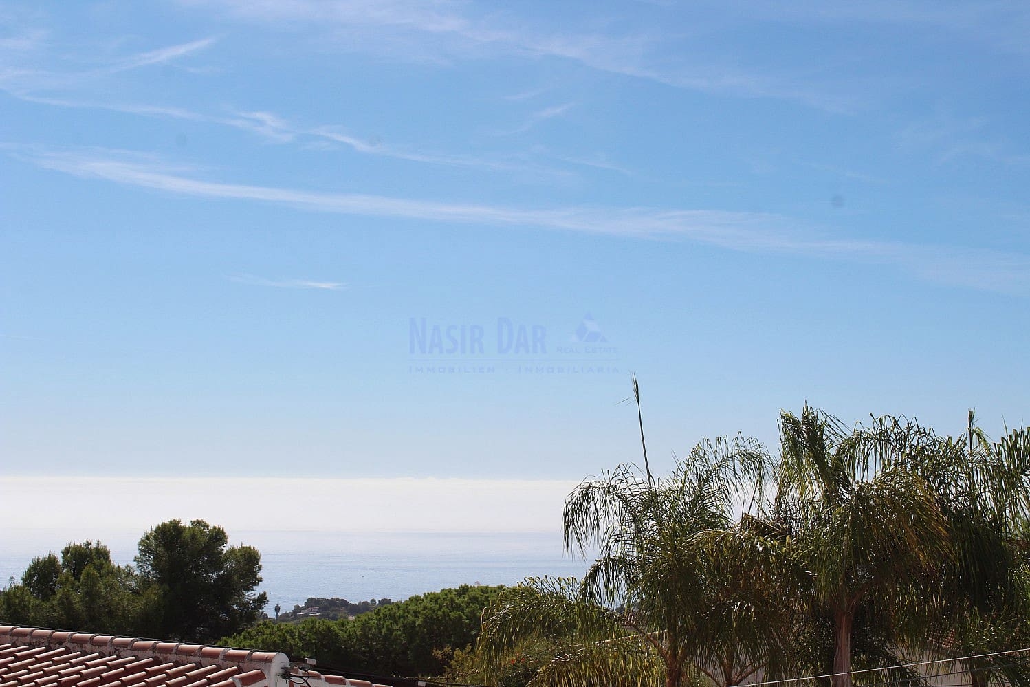 4 sypialnia Willa na sprzedaż w Nerja z basenem garażem - 650 000 € (Ref: 9343608)