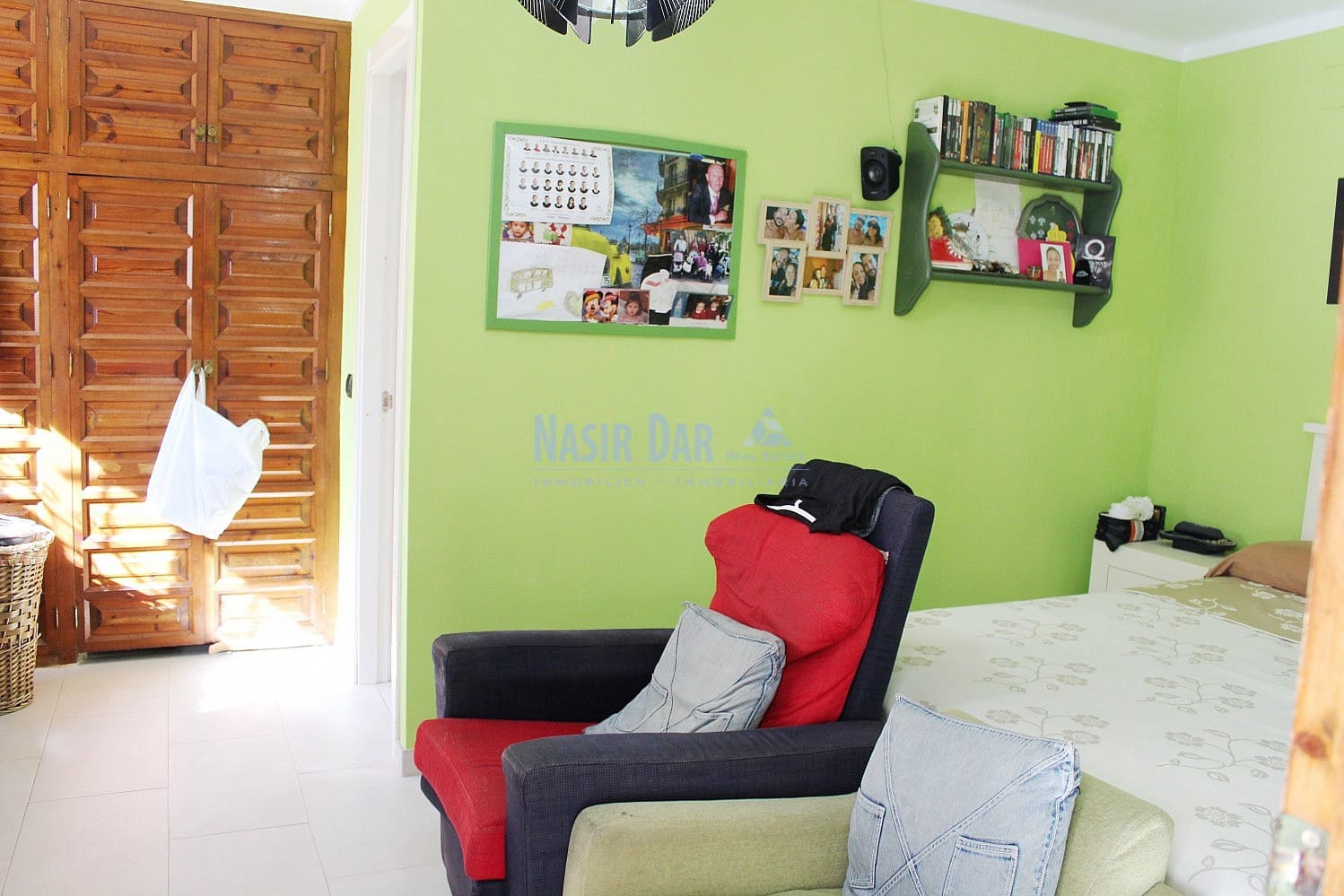 4 sypialnia Willa na sprzedaż w Nerja z basenem garażem - 650 000 € (Ref: 9343608)