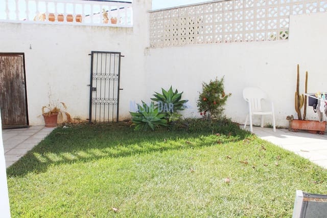 4 sovrum Villa till salu i Centro, Nerja med pool garage - 650 000 € (Ref: 9343608)