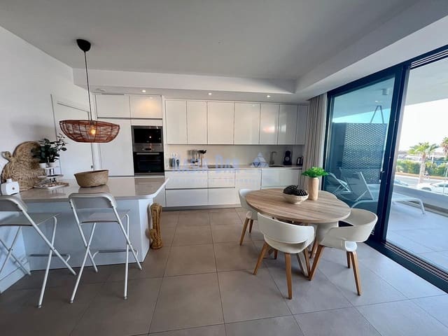 2 sovrum Lägenhet till salu i El Peñoncillo, Torrox med pool garage - 399 000 € (Ref: 9372145)