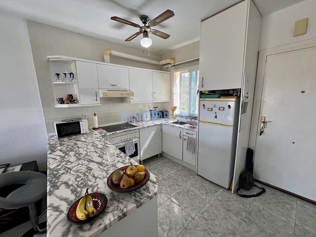 2 soveværelse Lejlighed til salg i Torrox Park, Torrox med swimmingpool - € 215.000 (Ref: 9372268)