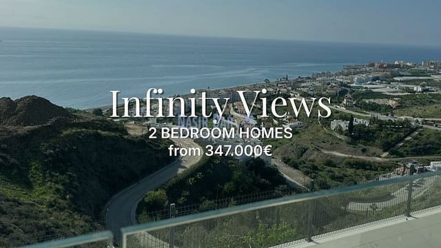 2 soveværelse Villa til salg i El Peñoncillo, Torrox - € 347.000 (Ref: 9402564)